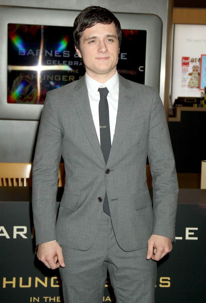 Josh Hutcherson;<br>Special Signing Event to Promote Movie The Hunger Games