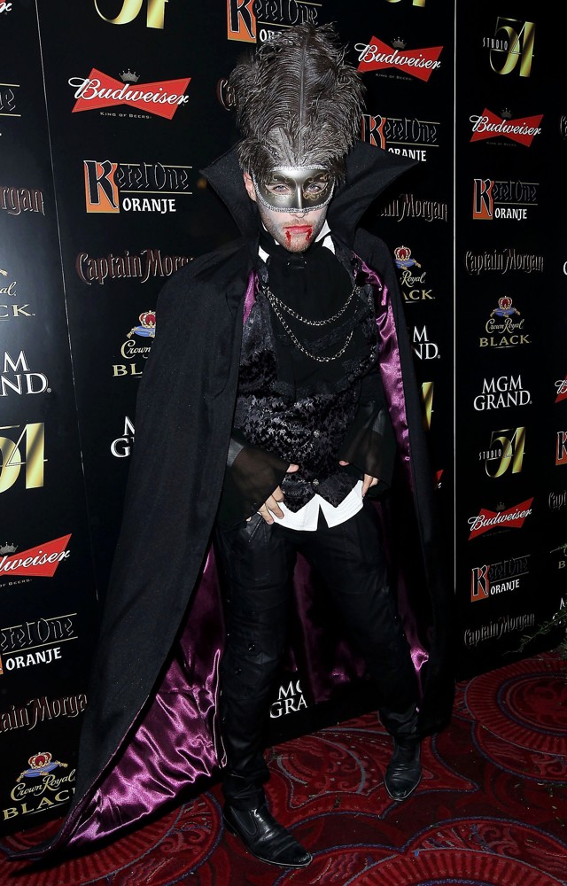 Josh Strickland;<br>The 3rd Annual Hollyween - Arrivals