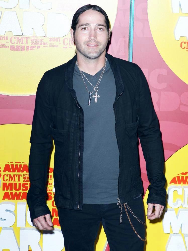 Josh Thompson;<br>2011 CMT Music Awards