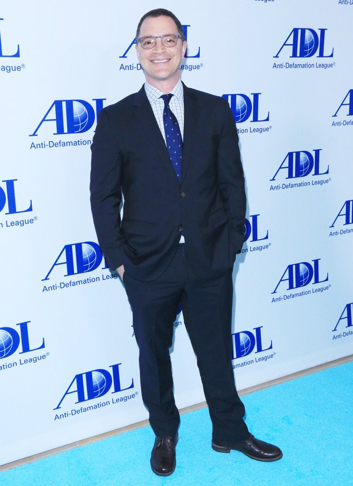 Joshua Malina;<br>Anti-Defamation League Entertainment Industry Dinner Honoring Bill Prady - Arrivals
