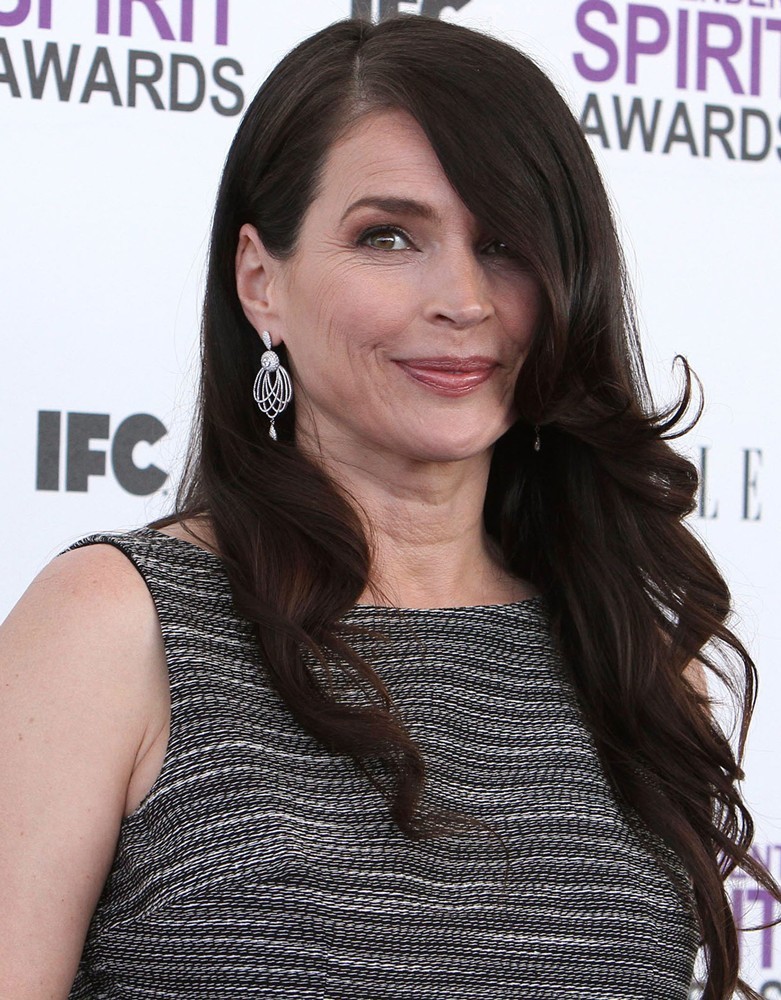 Julia Ormond;<br>27th Annual Independent Spirit Awards - Arrivals