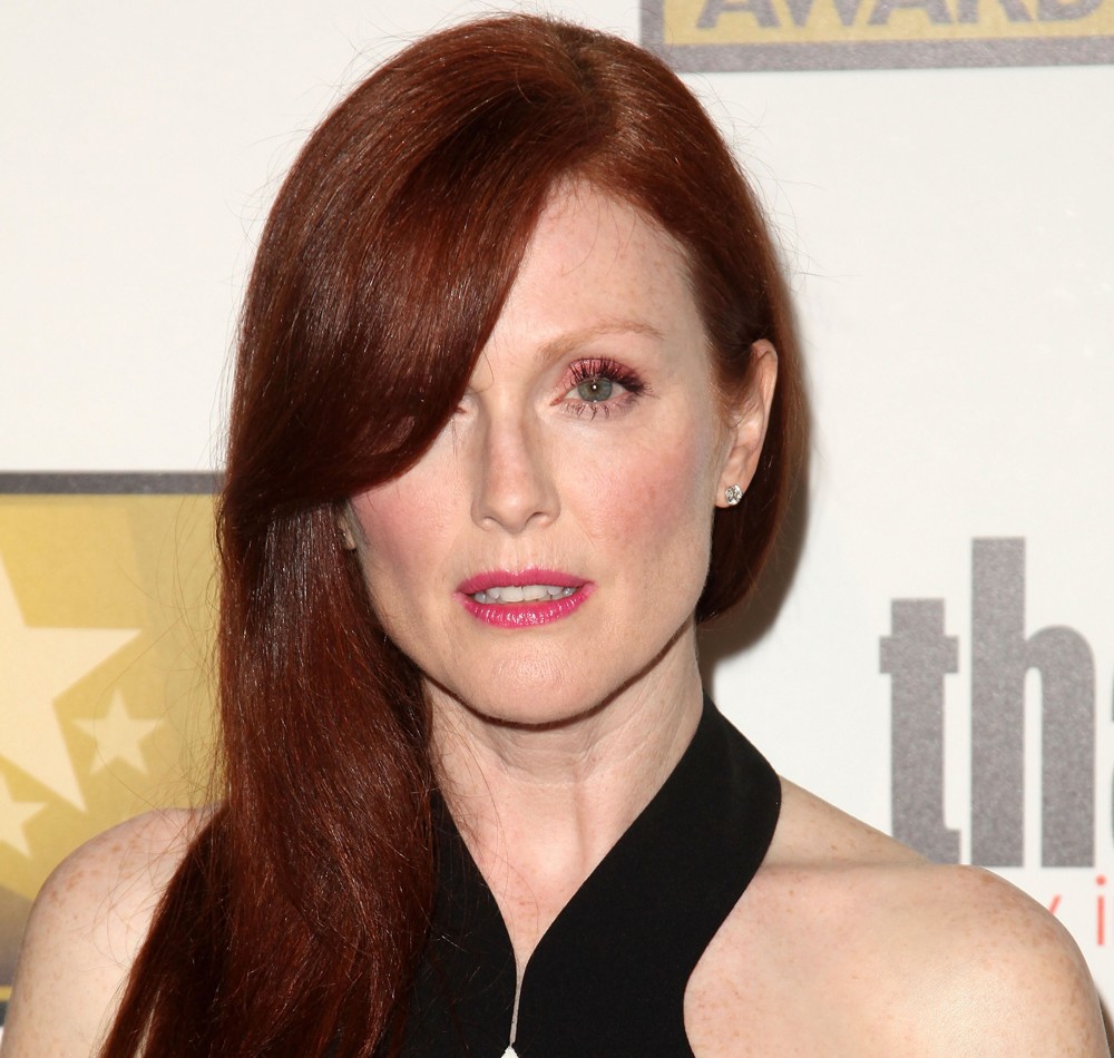 Julianne Moore;<br>2012 Critics' Choice TV Awards - Arrivals