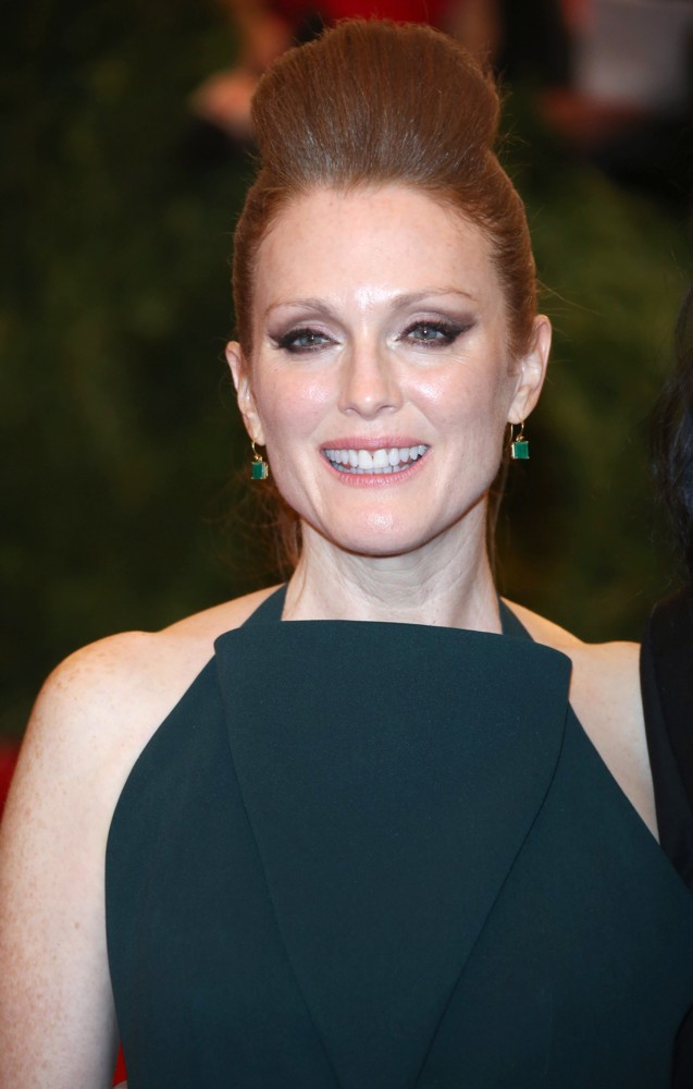 Julianne Moore;<br>PUNK: Chaos to Couture Costume Institute Gala