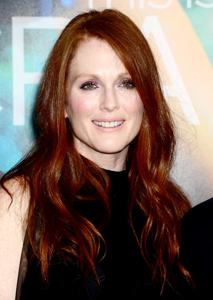 Julianne Moore;<br>World Premiere of Crazy, Stupid, Love - Arrivals