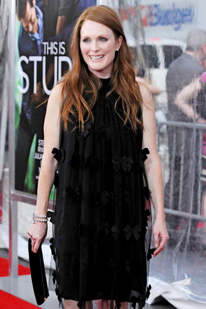 Julianne Moore;<br>World Premiere of Crazy, Stupid, Love - Arrivals