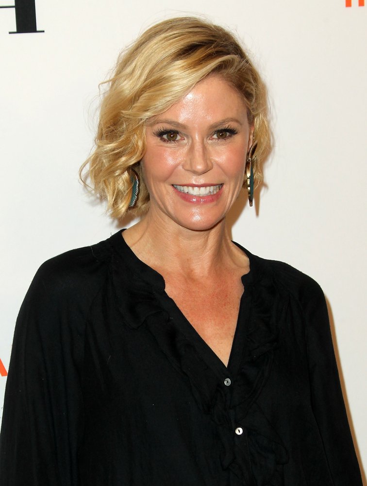 Julie Bowen Pictures, Latest News, Videos.