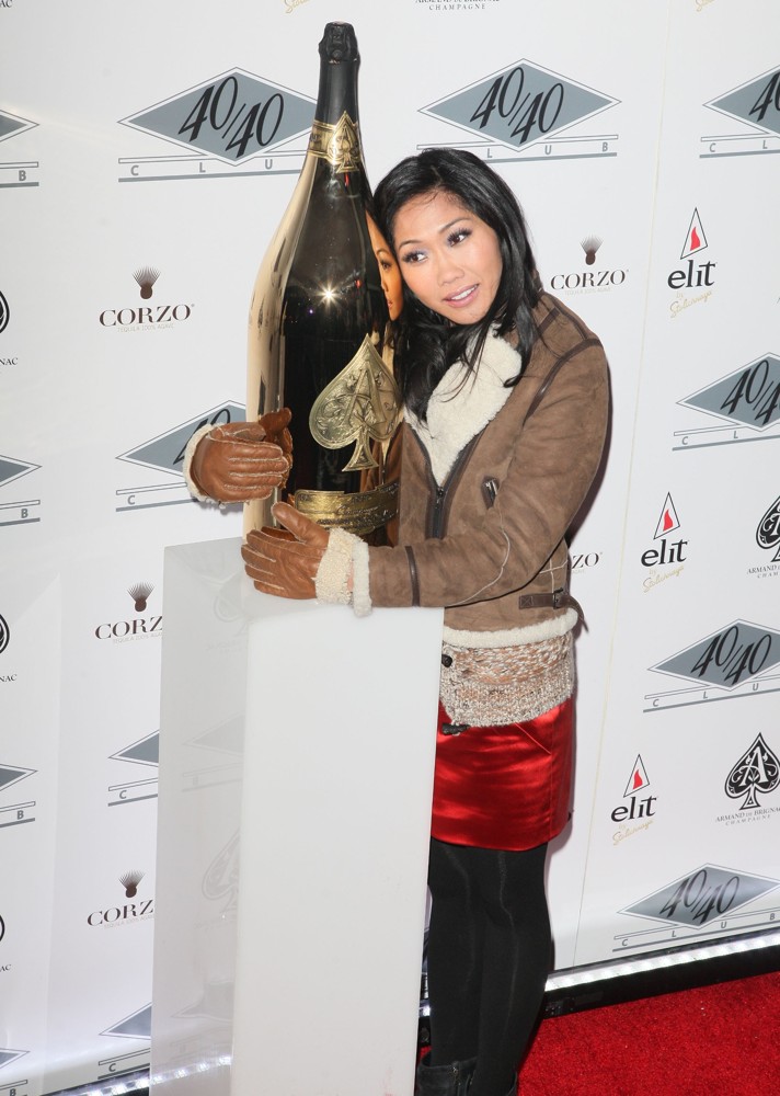 Julie Chang;<br>Grand Re-Opening of The 40-40 Club - Arrivals