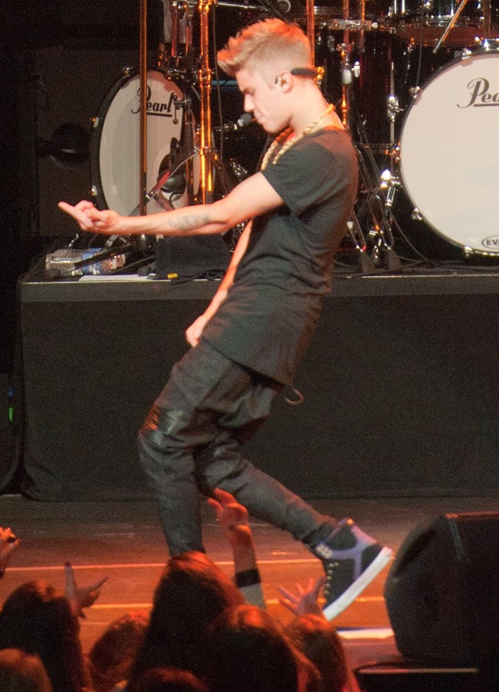 Justin Bieber;<br>KIIS FM's Jingle Ball 2012 - Night 2 - Show