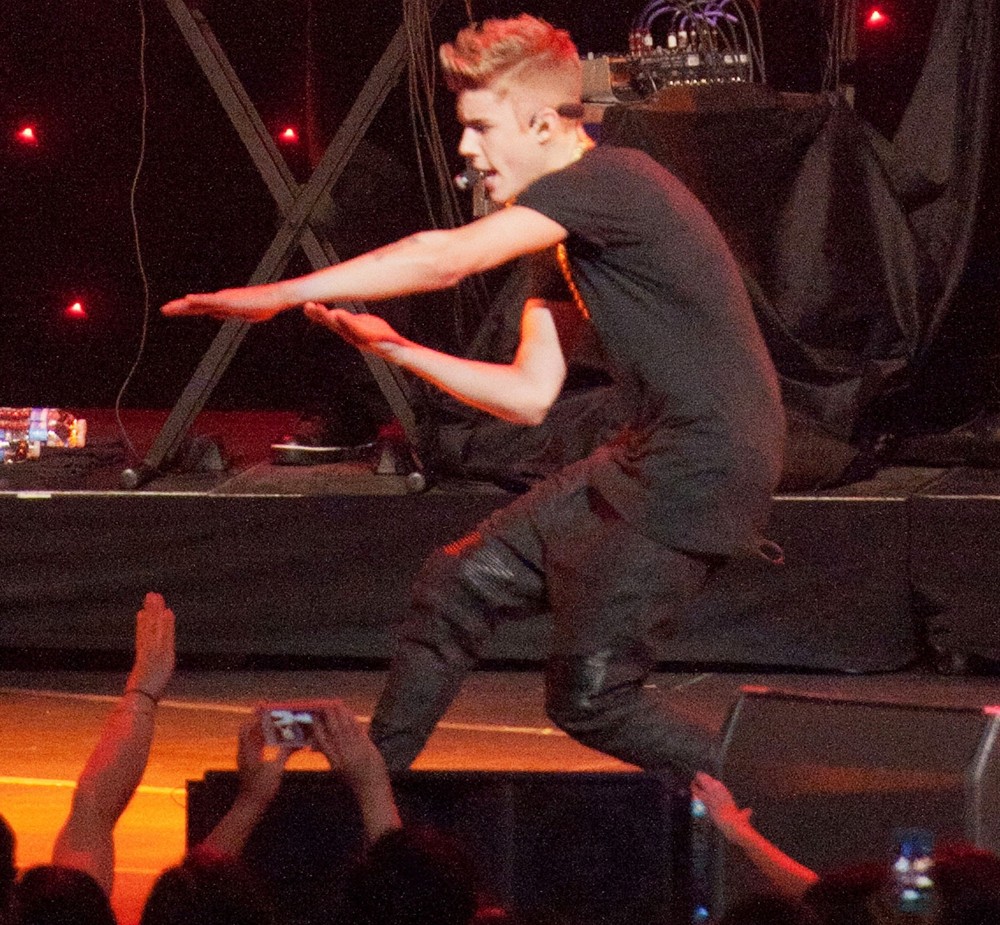 Justin Bieber;<br>KIIS FM's Jingle Ball 2012 - Night 2 - Show