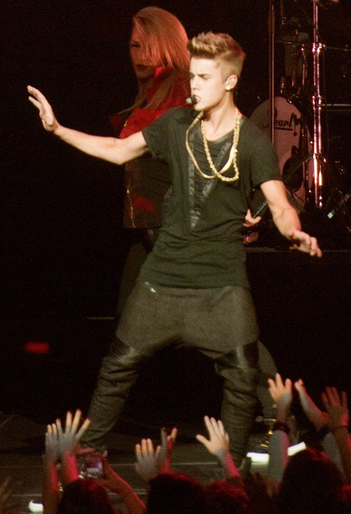 Justin Bieber;<br>KIIS FM's Jingle Ball 2012 - Night 2 - Show