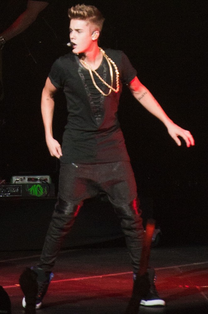 Justin Bieber;<br>KIIS FM's Jingle Ball 2012 - Night 2 - Show