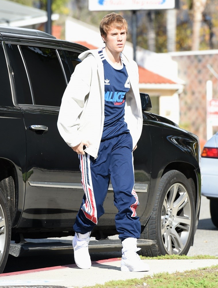 Justin Bieber Out and About on Christmas Eve