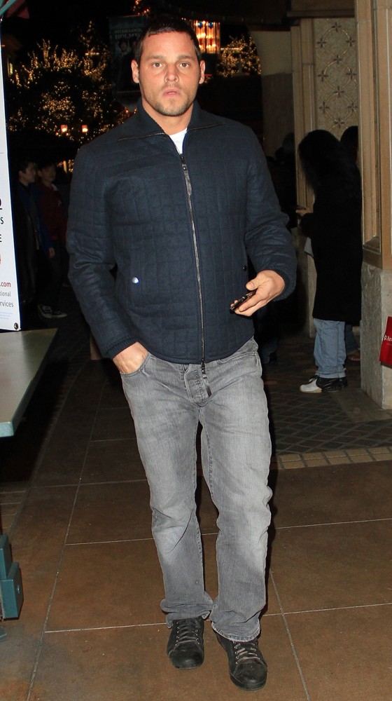 Justin Chambers;<br>Justin Chambers Christmas Shopping in Hollywood