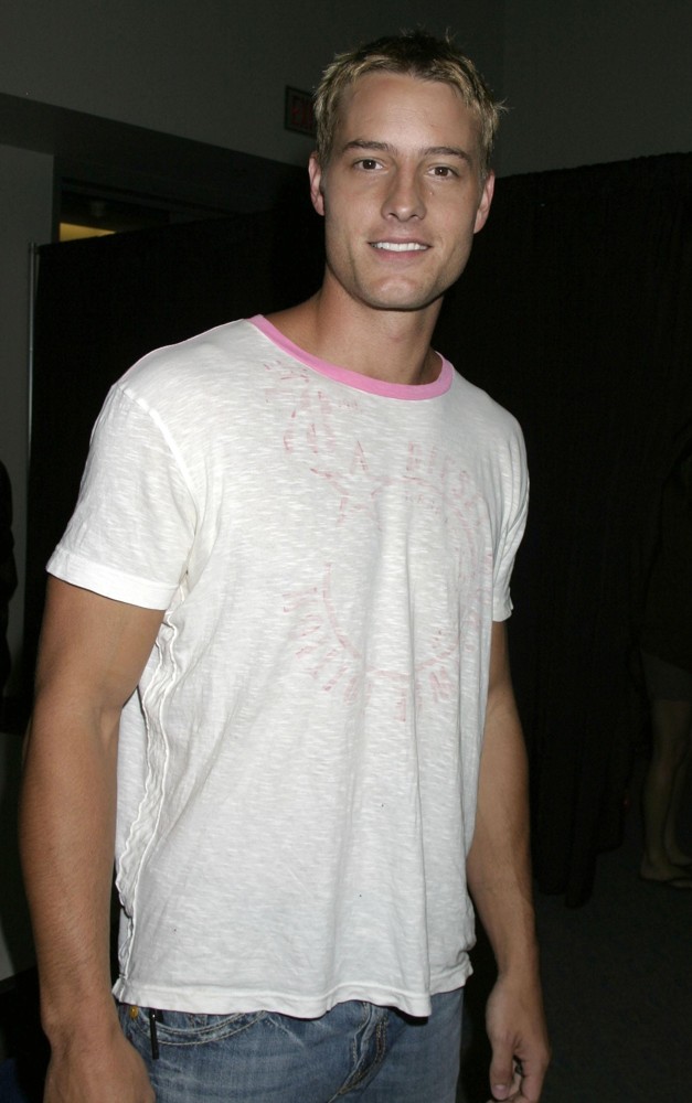 Justin Hartley Picture 11 The LA Premiere of Four Christmases Arrivals