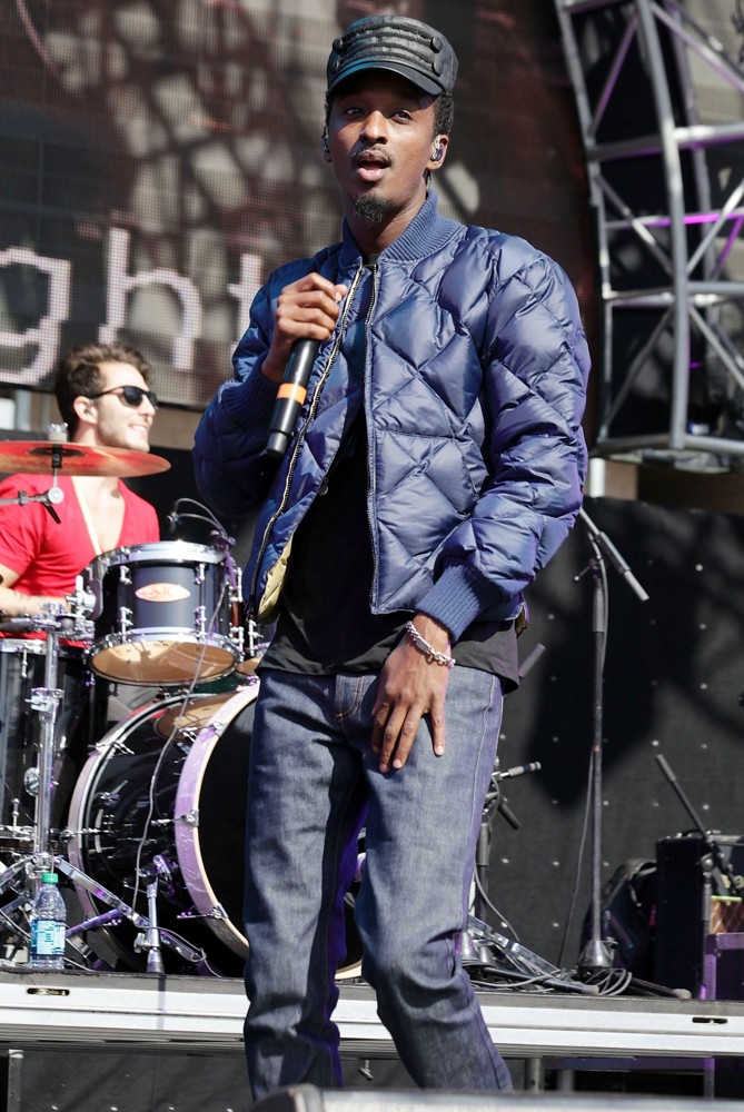 K'naan;<br>102.7 KIIS FM's Wango Tango 2012 - Show