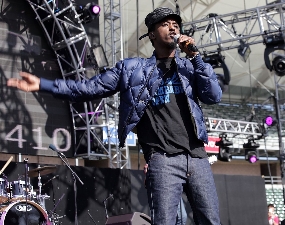 K'naan;<br>102.7 KIIS FM's Wango Tango 2012 - Show