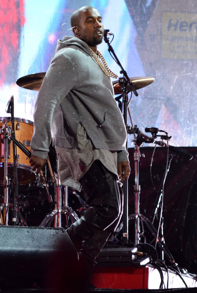 Kanye West;<br>World AIDS Day 2014 Concert