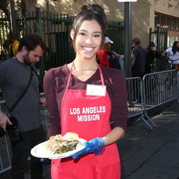 Kara Royster;<br>2016 Los Angeles Mission Thanksgiving Meal for The Homeless