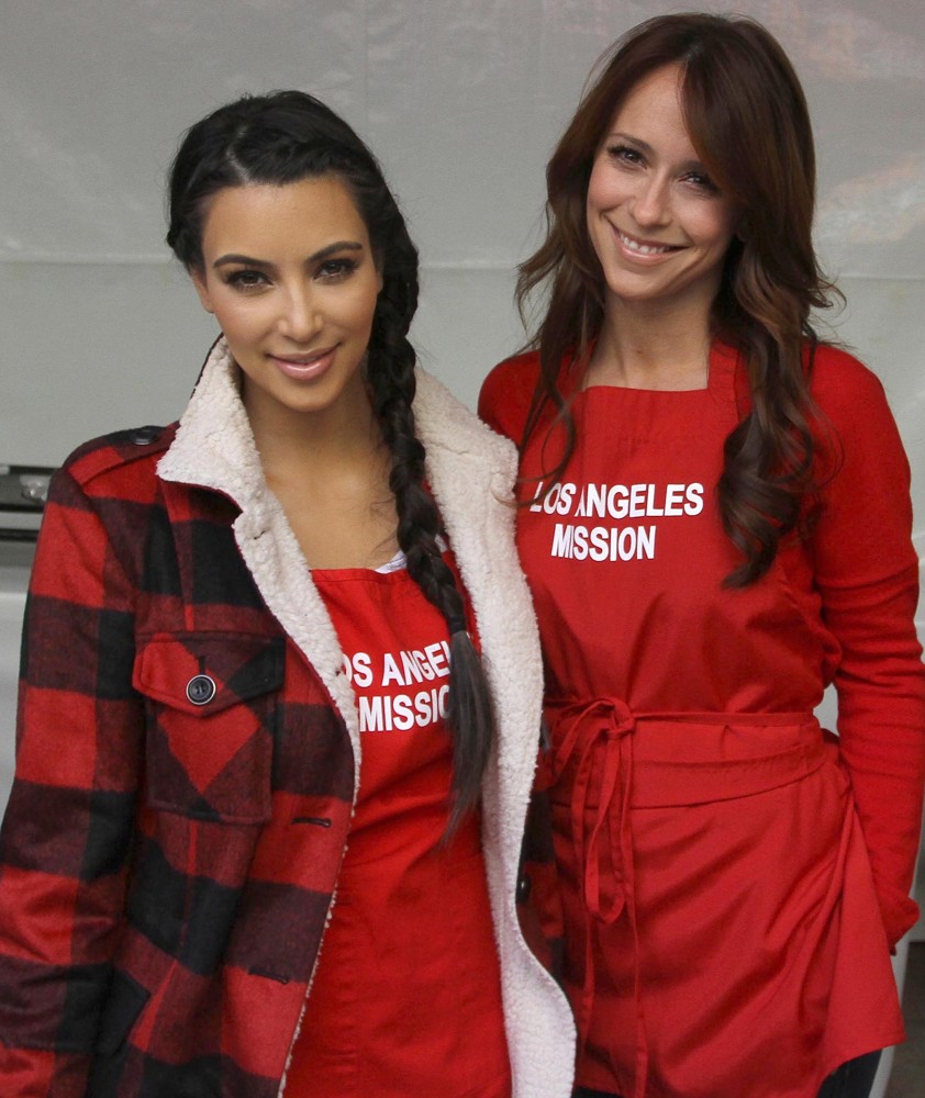 Kim Kardashian;Jennifer Love Hewitt;<br>75th Anniversary of The Los Angeles Mission Serving Thanksgiving Dinner to The Homeless