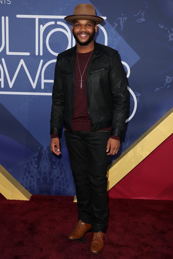Karlton Humes;<br>Soul Train Awards 2016 - Red Carpet Arrivals