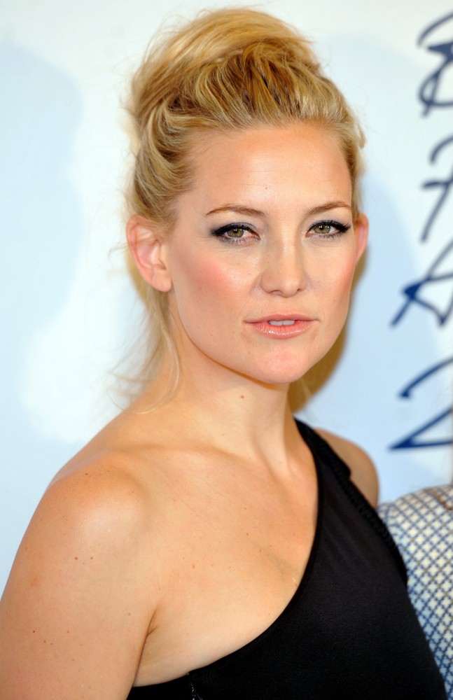 Kate Hudson;<br>British Fashion Awards 2011 - Press Room