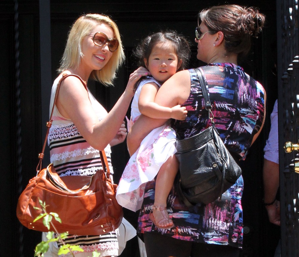 Katherine Heigl;<br>Katherine Heigl Arrives for A Mother's Day Party