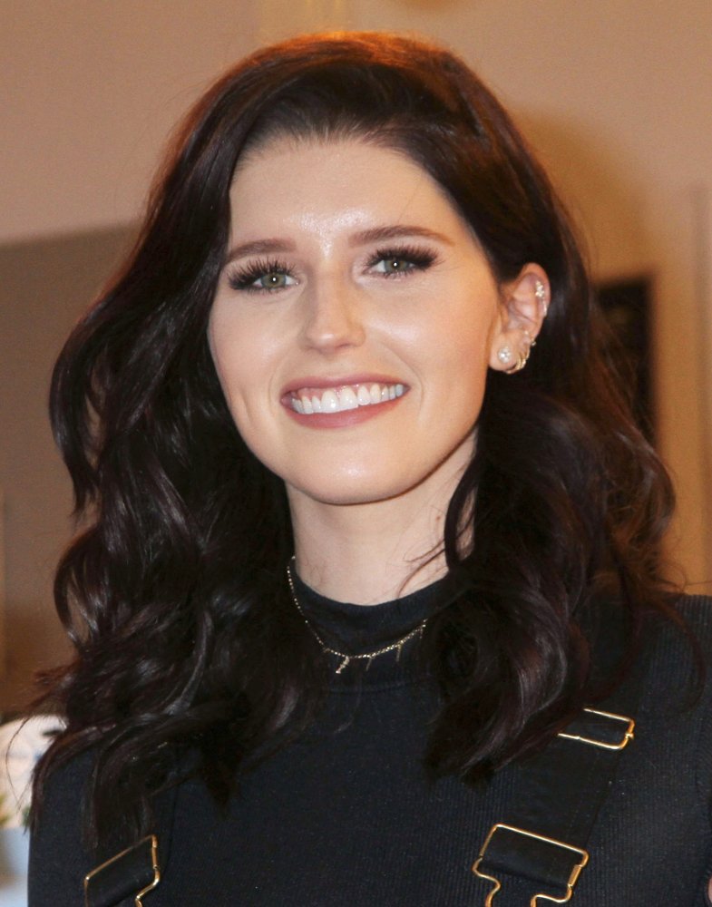 Katherine Schwarzenegger Hosts Superbowl Entertaining Promotion