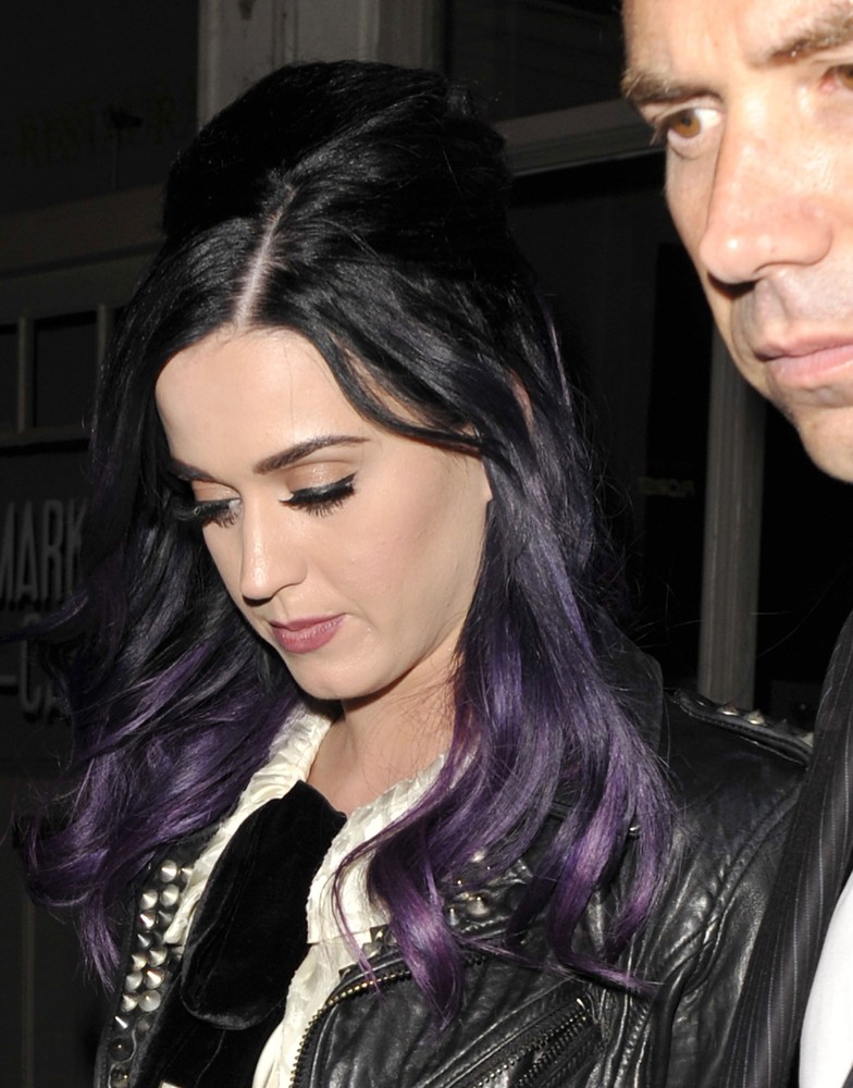 Katy Perry;<br>Katy Perry at Market Cafe Hackney