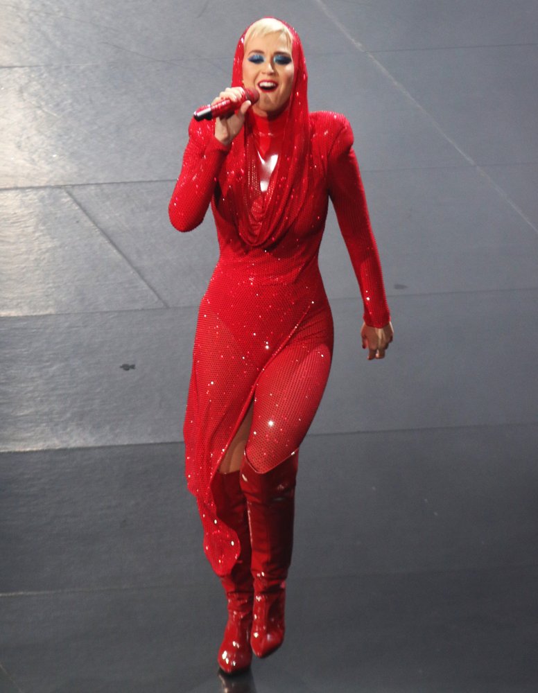 Katy Perry Performs Live at Madison Square Garden