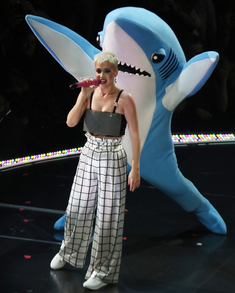 Katy Perry Performs Live at Madison Square Garden