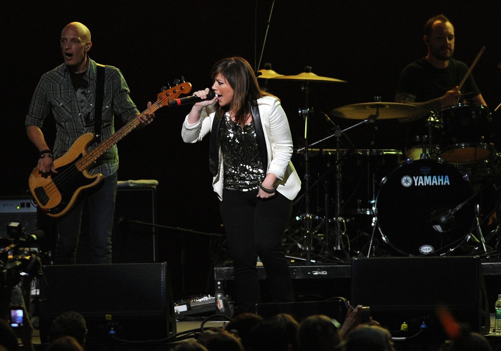 Kelly Clarkson;<br>The Y100 Jingle Ball 2011