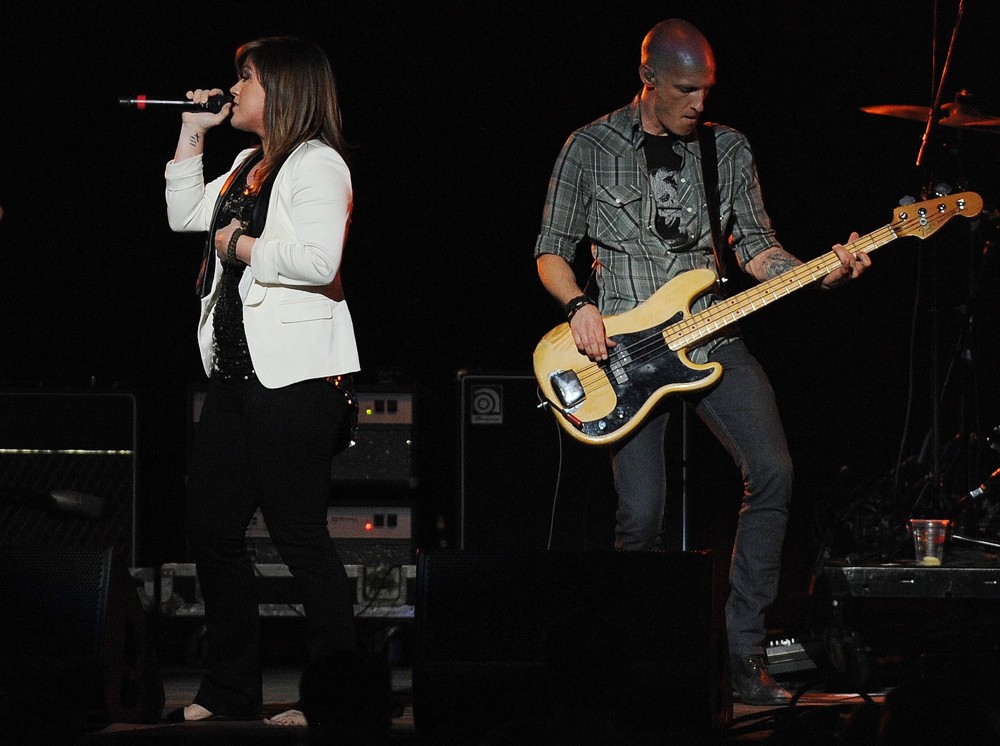 Kelly Clarkson;<br>The Y100 Jingle Ball 2011