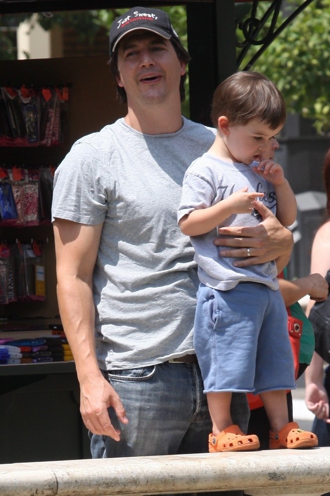 Ken Marino Picture 12 Ken Marino Out Shopping in Hollywood with His
