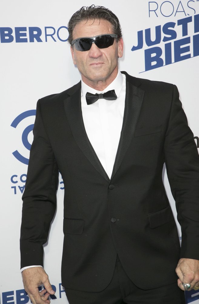 Ken Shamrock;<br>Comedy Central Roast of Justin Bieber - Arrivals