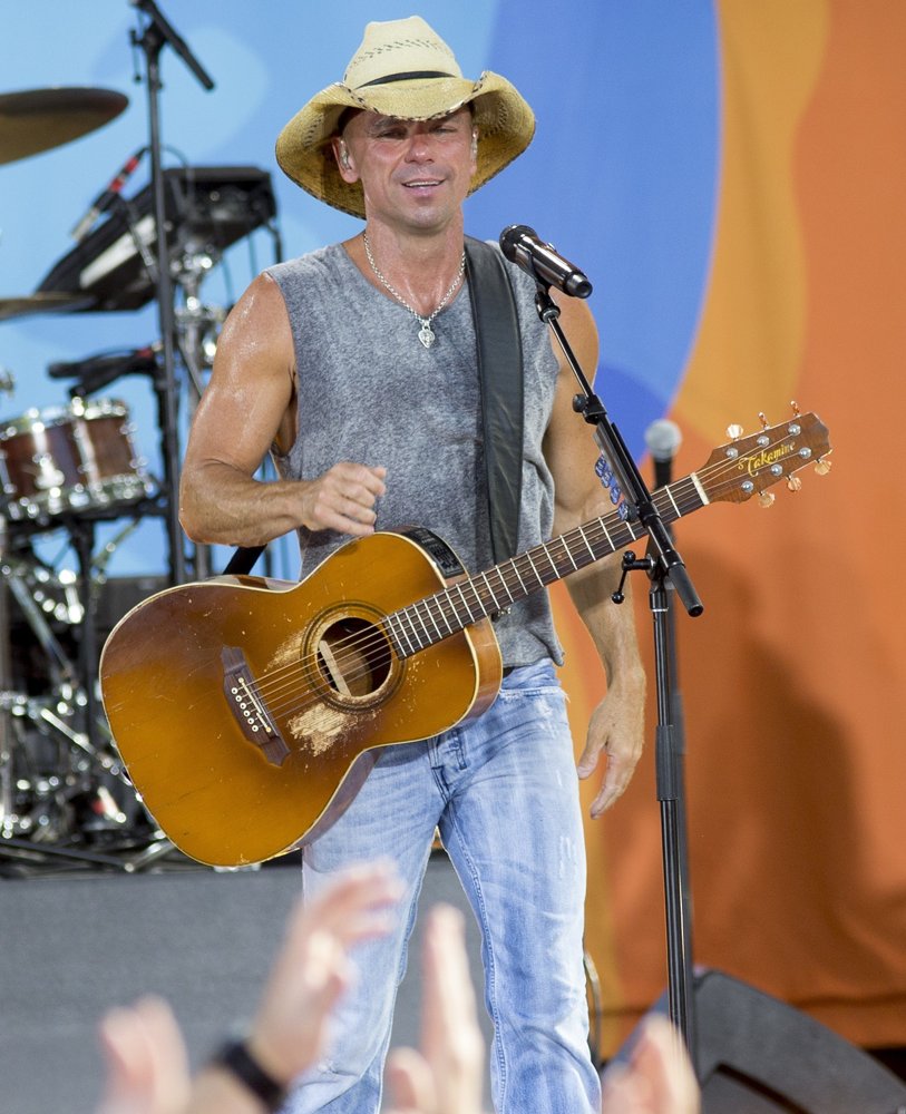 Kenny Chesney Pictures, Latest News, Videos.