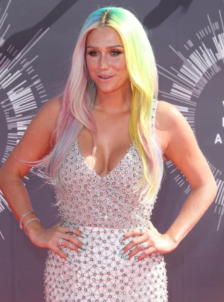 Ke$ha;<br>2014 MTV Video Music Awards - Arrivals