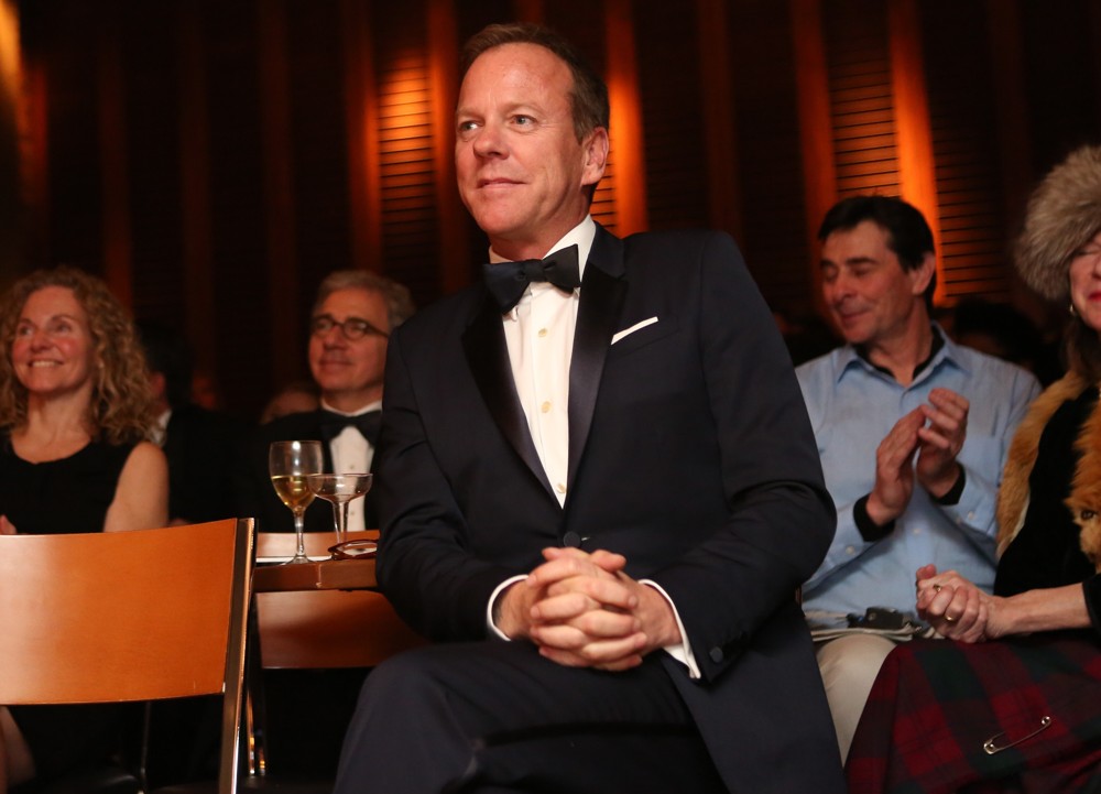 Kiefer Sutherland;<br>Kiefer Sutherland Accepts Award Harvard University's Hasty Pudding Theatricals 2013 Man of The Year