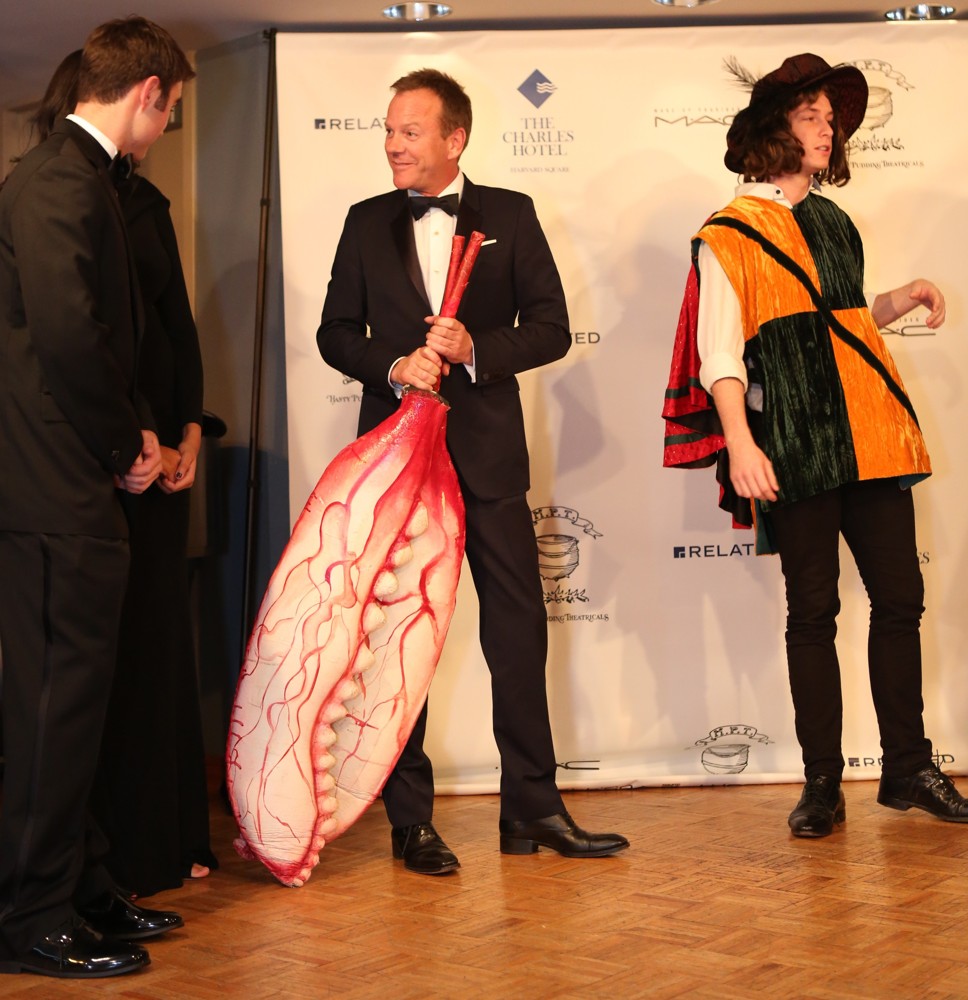 Kiefer Sutherland;<br>Kiefer Sutherland Accepts Award Harvard University's Hasty Pudding Theatricals 2013 Man of The Year