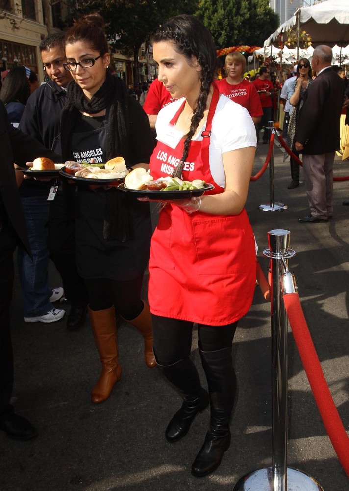 Kim Kardashian;<br>75th Anniversary of The Los Angeles Mission Serving Thanksgiving Dinner to The Homeless