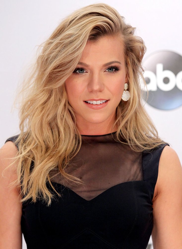 Kimberly Perry Picture 74 - 48th Annual CMA Awards - Red Carpet