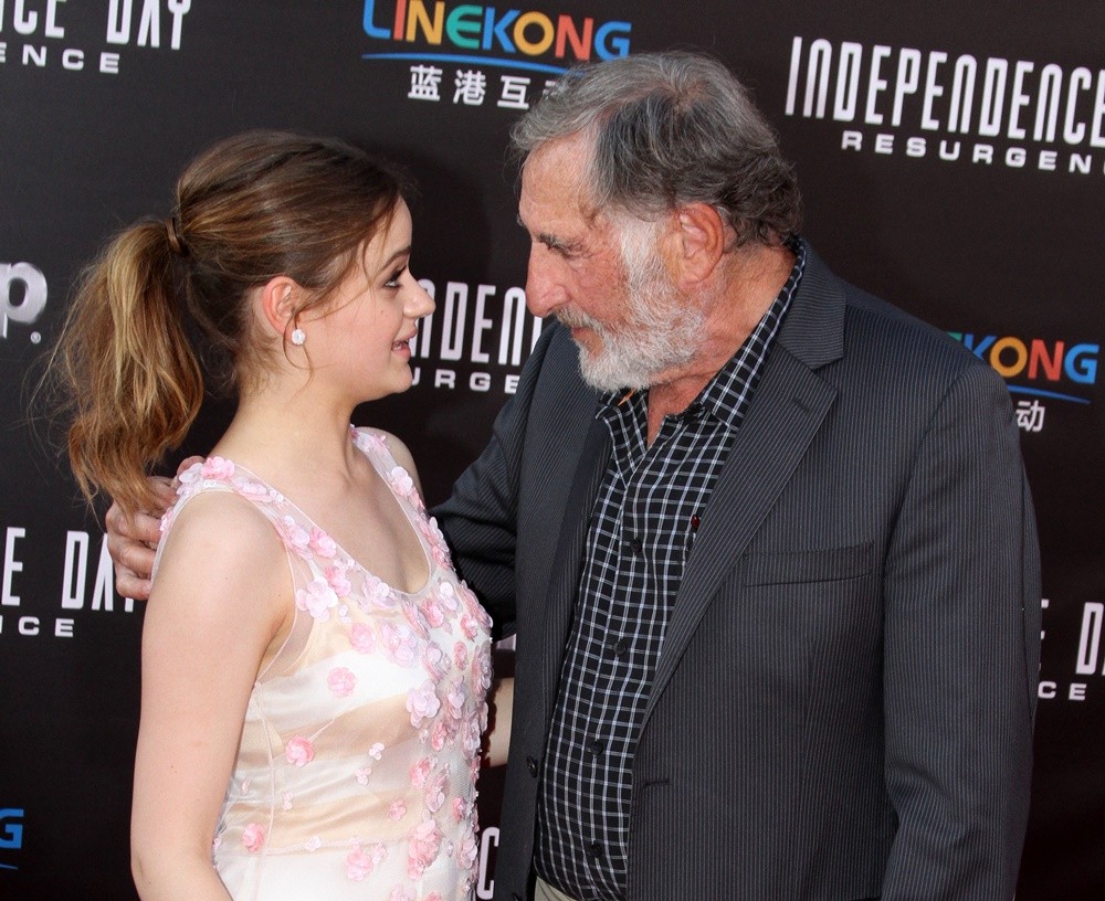 Judd Hirsch Pictures, Latest News, Videos.