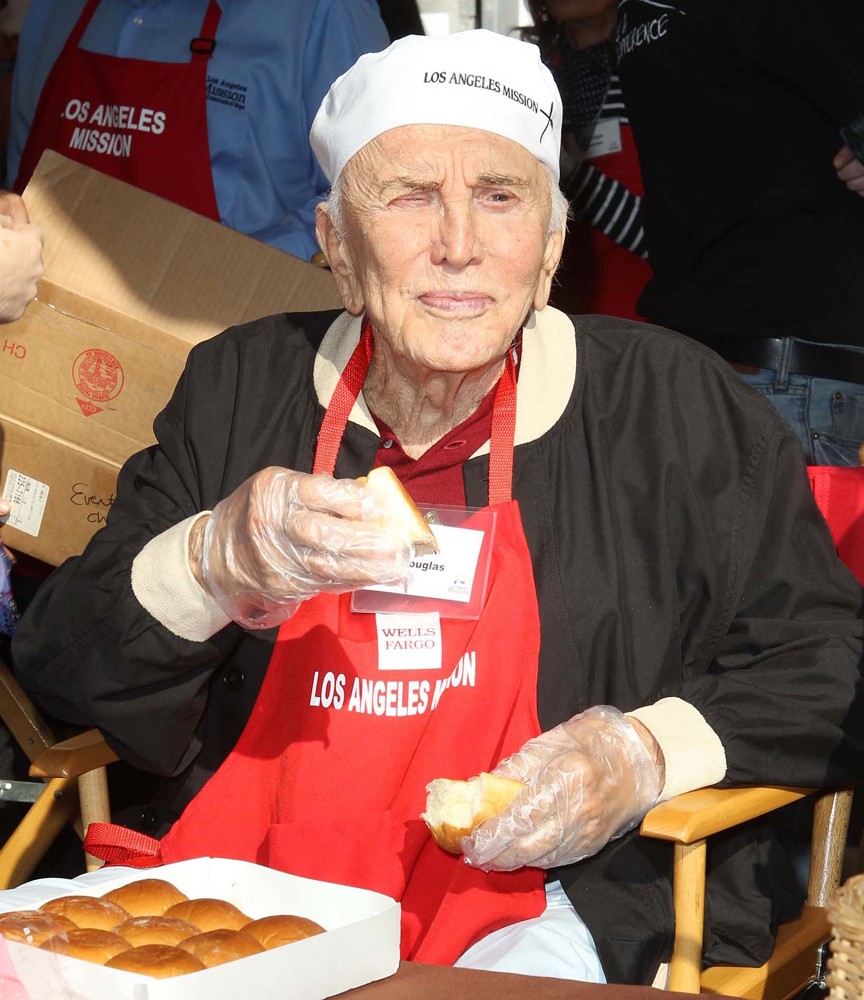 Kirk Douglas;<br>The Los Angeles Mission's Thanksgiving for Skid Row Homeless