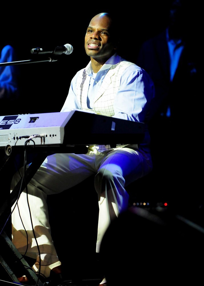 Kirk Franklin;<br>Kirk Franklin Performs During The All Star Mothers Day Celebration