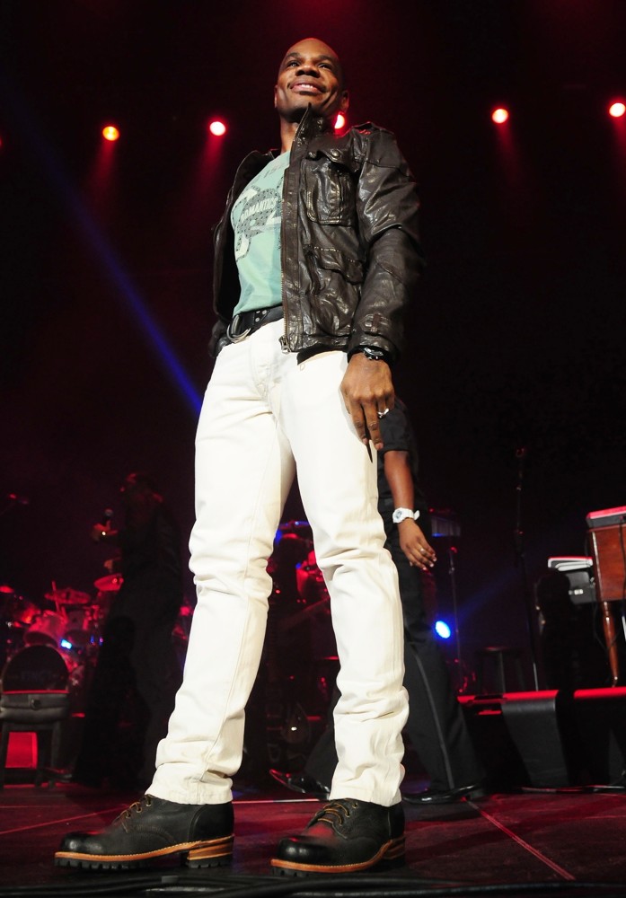 Kirk Franklin Picture 29 - The BET Sunday Best The King's Men Concert