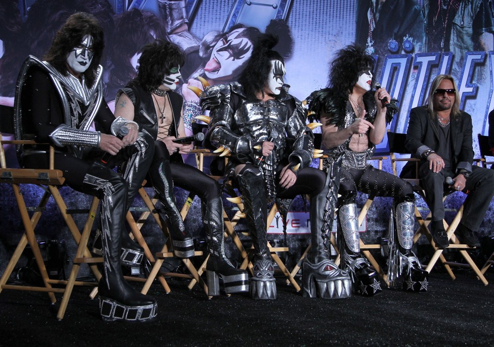 Motley Crue. 