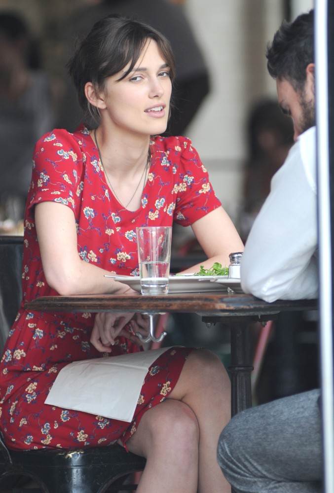 Keira Knightley;Adam Levine;<br>Can a Song Save Your Life? Filming on Location
