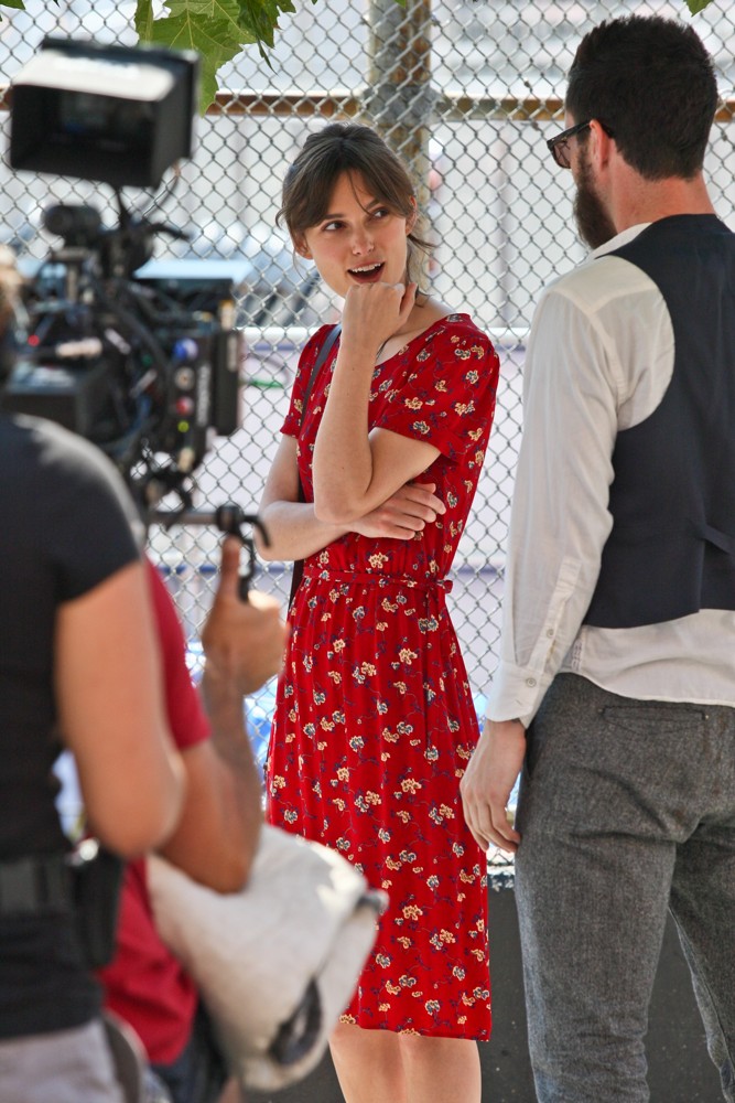 Keira Knightley;Adam Levine;<br>Can a Song Save Your Life? Filming on Location