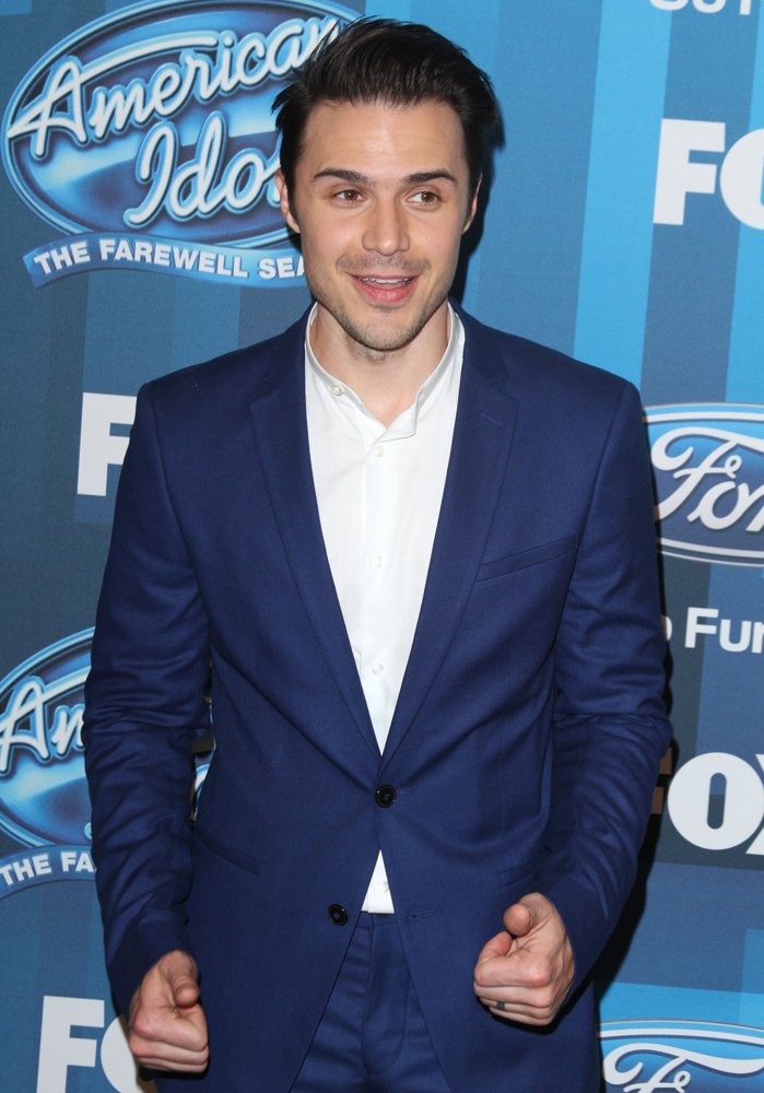 Kris Allen Pictures, Latest News, Videos.