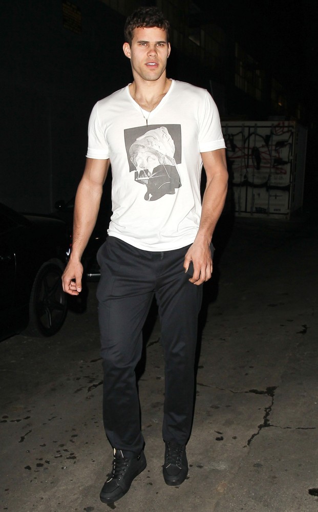 Kris Humphries;<br>Kris Humphries Leaves Aventine Restaurant