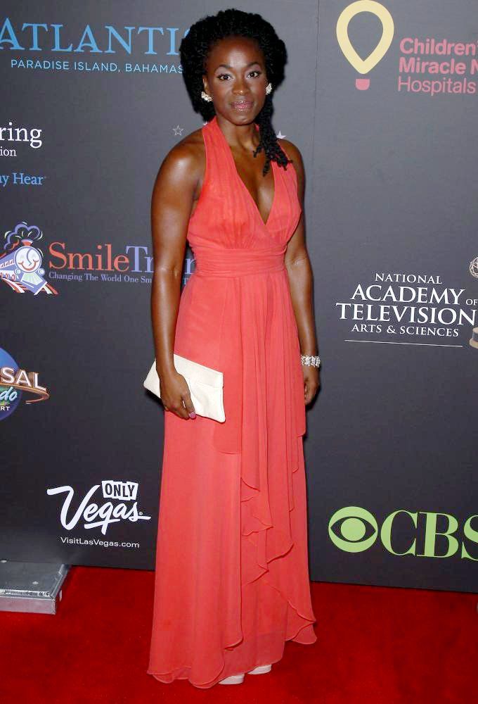 Kristolyn Lloyd;<br>2011 Daytime Emmy Awards - Red Carpet
